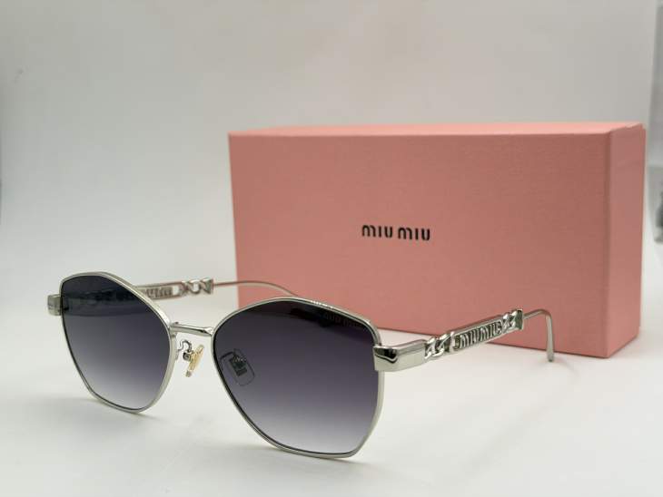 Picture of Miu Miu Sunglasses _SKUfw80879631fw